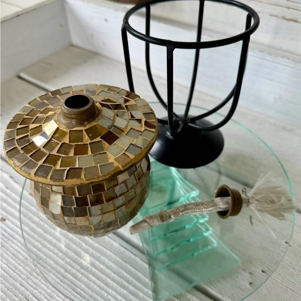 GOLD MOSAIC LANTERN, NWOT, CRADLED IN A BLACK METAL BASE. SCREW-ON TOP.